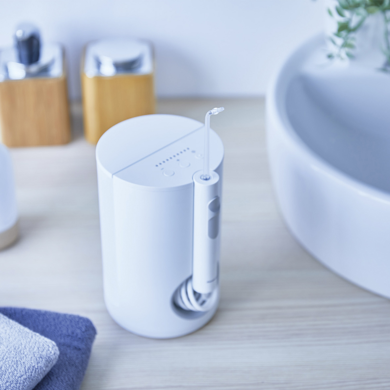 EW1611W520 PANASONIC - Ирригатор полости рта + Подарок! Средство для очистки ирригатора